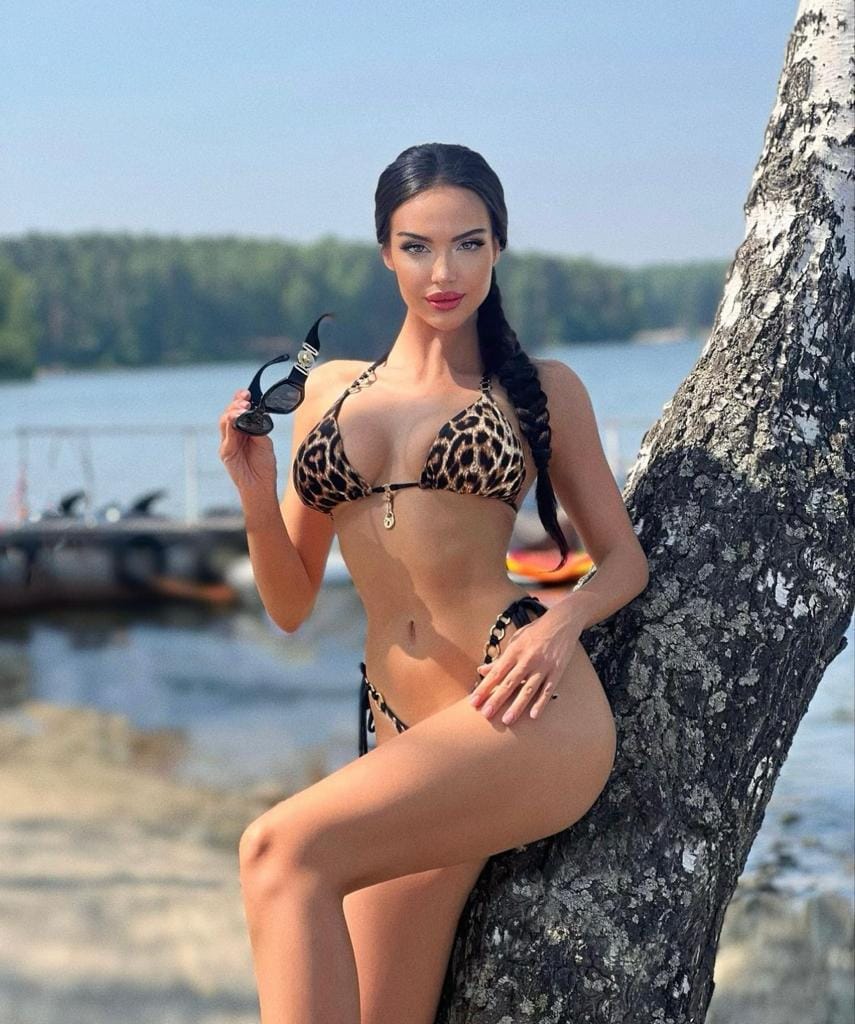 Alina ve Maya