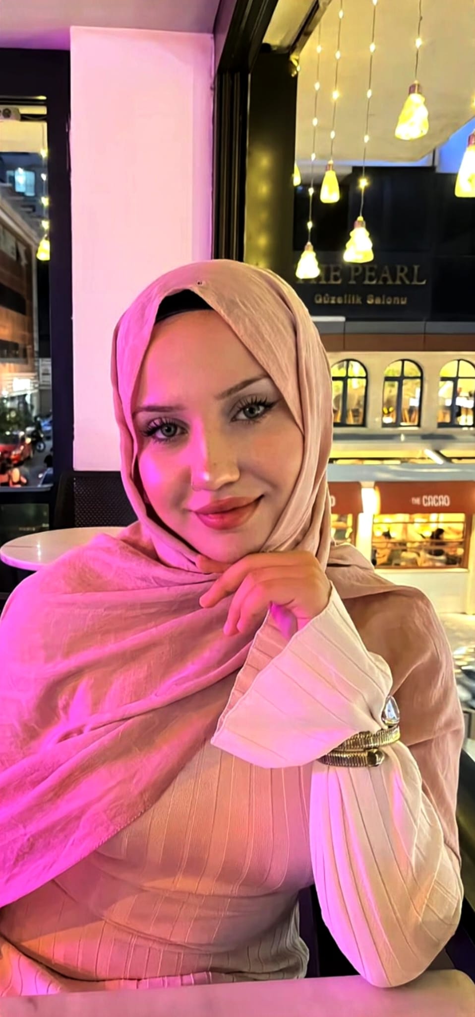Nur